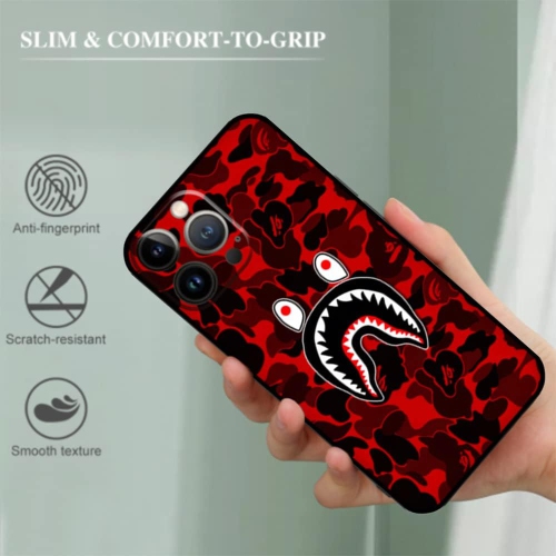 Étui en silicone pour femmes et hommes iPhone 14 Pro Max de Shark Teeth, adorable protection complète pour le visage de requin camouflage souple