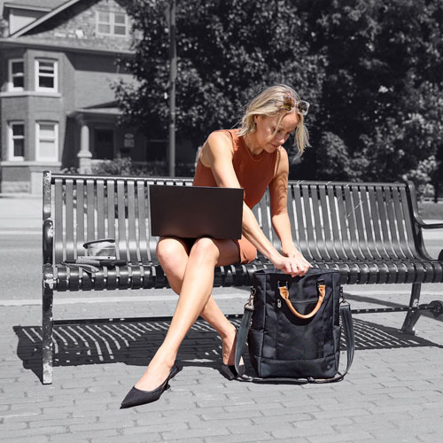 Sac fourre-tout Parkdale de PKG pour portable de 16 po - Noir district