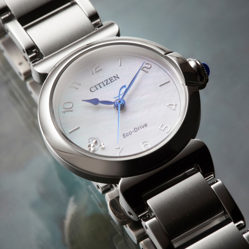 Citizen Ladies Citizen L Mae Eco-Drive Watch 26mm Silver-Tone Stainless Steel Case and Bracelet with White Dial