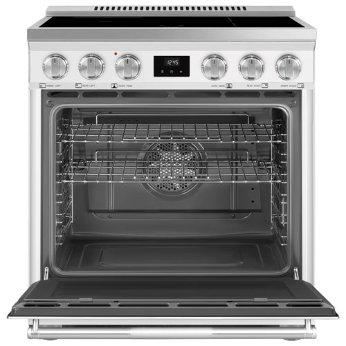 Cuisinière à induction autonome avec convection véritable 4,6 pi³ 30 po de Smeg - Blanc - Exclusivité de Best Buy