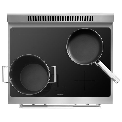 Cuisinière à induction autonome avec convection véritable 4,6 pi³ 30 po de Smeg - Blanc - Exclusivité de Best Buy
