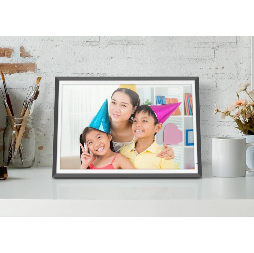 Dual-band 2.4Ghz, 5Ghz WiFi Touchscreen Digital Photo Frame with 3K Resolution, Light Sensor and 32GB Built-in Memory - 13.5 inch