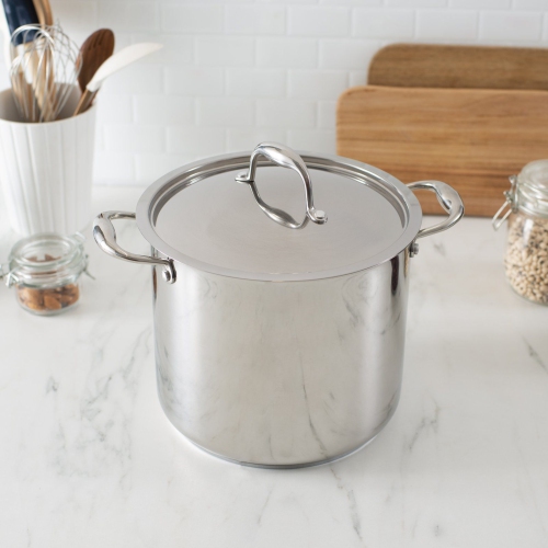 Meyer Accolade Stainless Steel 9L Stock Pot with cover, Made in Canada