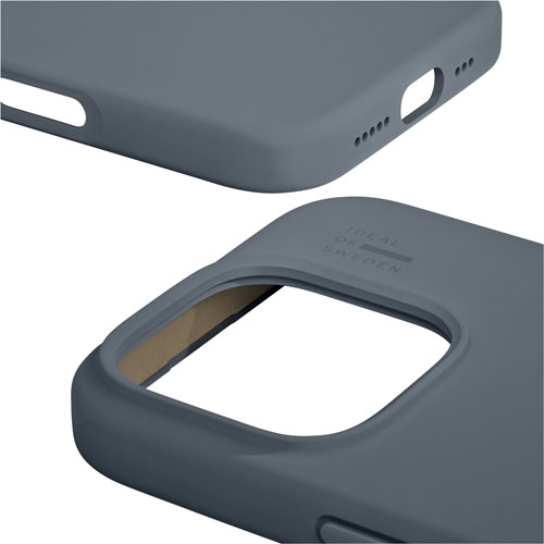 Étui souple ajusté en silicone d'Ideal of Sweden avec MagSafe pour iPhone 16 Pro - Bleu minuit
