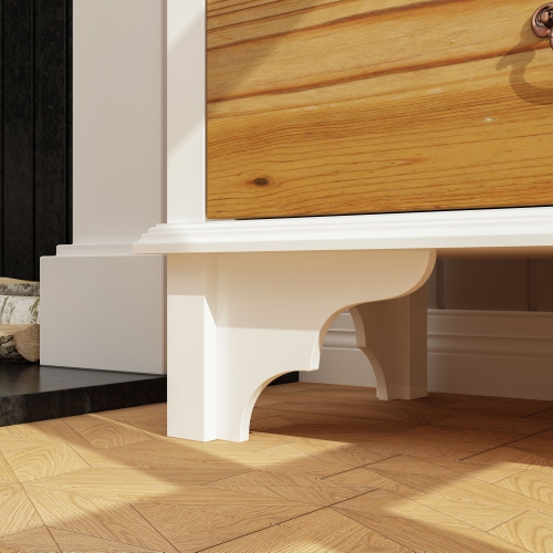 Armoire vitrée style rétro Famapy avec détails sculptés, portes en verre et tiroir en bois, bois blanc et bois naturel