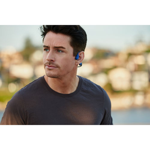 Écouteurs oreilles libres Bluetooth USB-C OpenRun de Shokz - Bleu