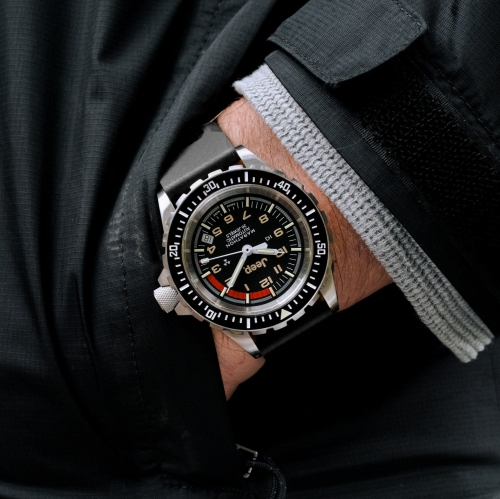 MARATHON- Jeep® Rubicon GSAR® on Black 3-Piece Rubber Strap Kit 41mm