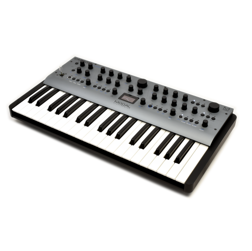 Image 3 de 4.. Synthétiseur numérique expérimental à CARBON8 8 voix de Modal Electronics