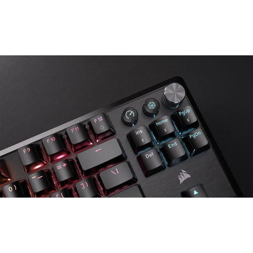 Clavier de jeu mécanique sans pavé numérique rétroéclairé sans fil à touches mécaniques linéaires Red K70 CORE de Corsair - Noir - Exclusivité Best