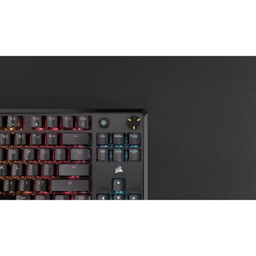 Clavier de jeu sans pavé numérique avec fil rétroéclairé à commutateurs mécaniques linéaires Red K70 CORE de Corsair - Noir