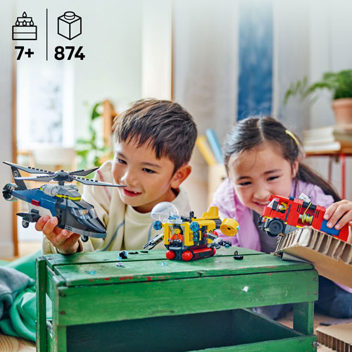 LEGO City: Helicopter, Fire Truck & Submarine Remix - 874 Pieces