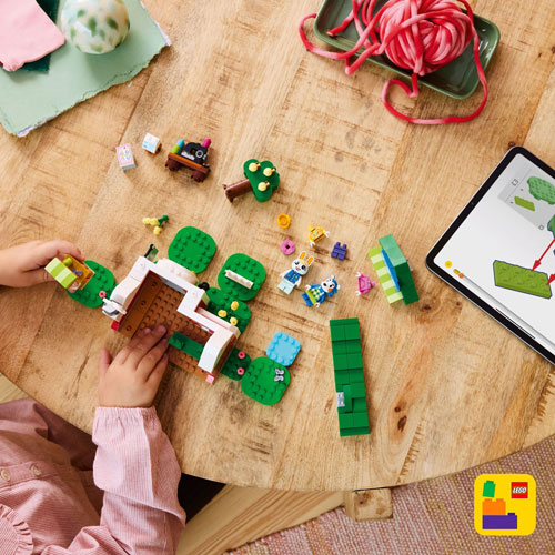 LEGO Animal Crossing: Able Sisters Clothing Shop - 322 Pieces