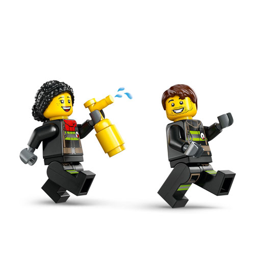 LEGO City: Fire Ladder Truck - 82 Pieces