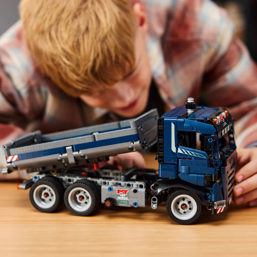 LEGO Technic: Tipping Dump Truck - 462 Pieces (42203)