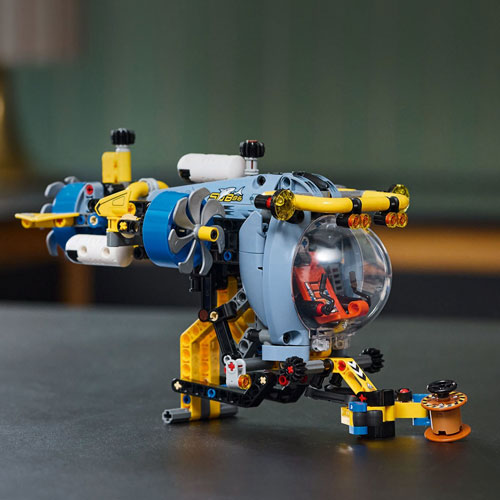 LEGO Technic: Deep-Sea Research Submarine - 413 Pieces (42201)
