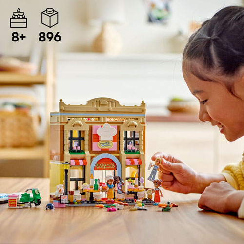 LEGO Friends: Restaurant and Cooking School - 896 Pieces (42655)