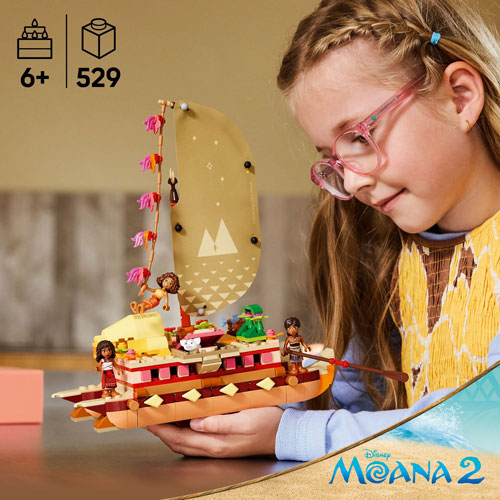 LEGO Disney: Moana's Adventure Canoe - 529 Pieces