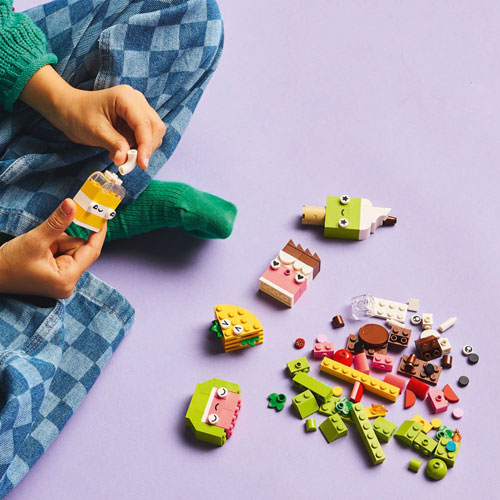 LEGO Classic: Creative Food Friends - 150 Pieces (11039)