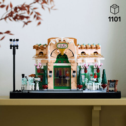 LEGO Icons: French Café - 1101 Pieces