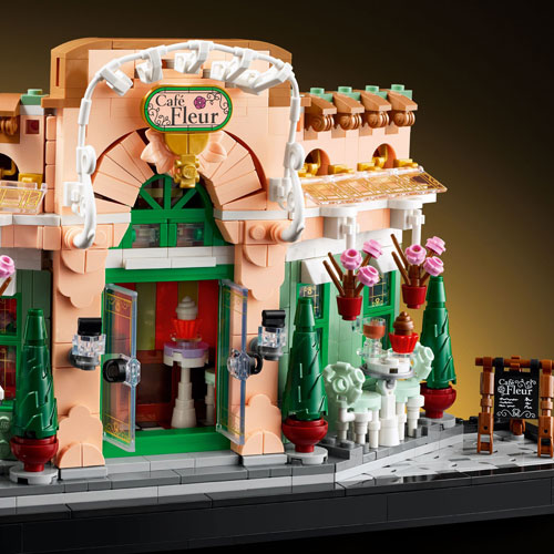 LEGO Icons: French Café - 1101 Pieces