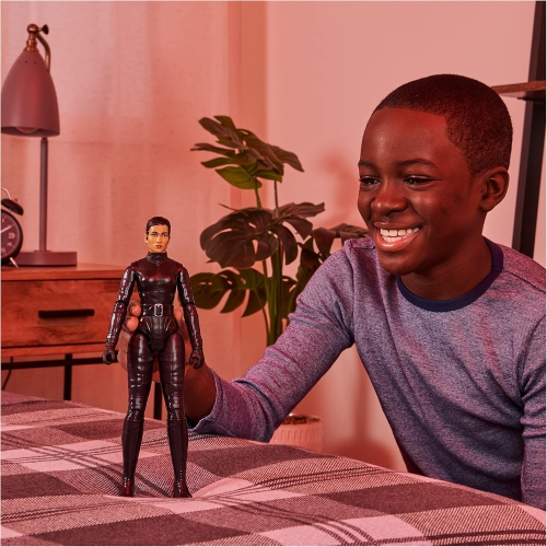 DC Comics, Batman 12-inch Selina Kyle Action Figure, The Batman Movie Collectible Kids Toys for Boys and Girls Ages 3 and up