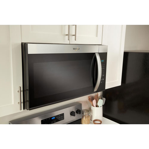 Four à micro-ondes à hotte intégrée de Whirlpool - 1,7 pi³ - Acier inoxydable