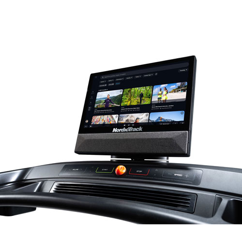 Tapis roulant Commercial 1750 de NordicTrack avec écran tactile pivotant de 16 po
