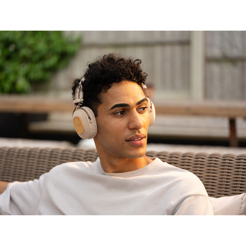 Casque d'écoute Bluetooth à isolation sonore Positive Vibration Riddim de House Of Marley - Crème