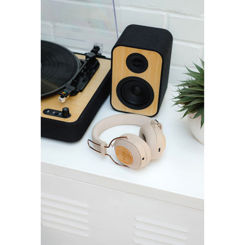 Casque d'écoute Bluetooth à isolation sonore Positive Vibration Riddim de House Of Marley - Crème