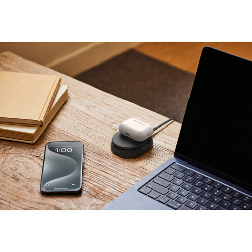 Belkin BoostCharge Pro 15W Qi2 Wireless Charging Stand - Black