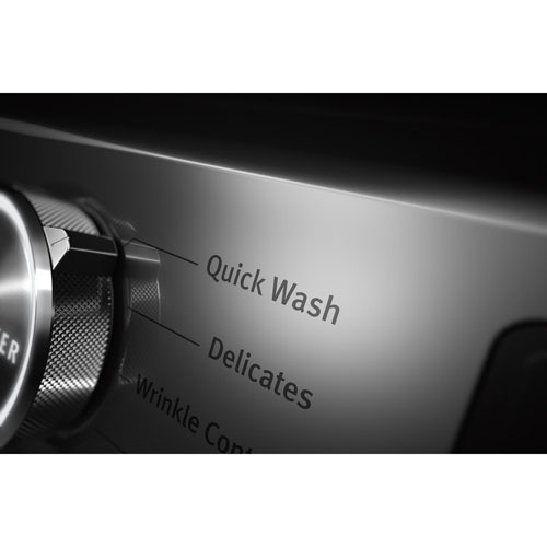 Laveuse à vapeur à chargement frontal haute efficacité 5,2 pi³ de Maytag - Noir volcanique