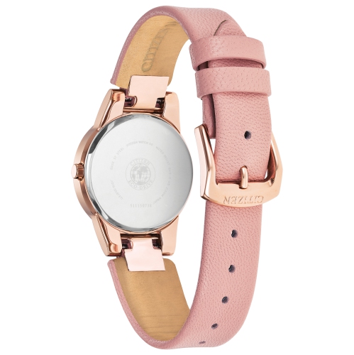 Montre pour femmes Axiom Eco-Drive 30 mm de Citizen avec boîtier en acier inoxydable rose doré et bracelet en cuir rose avec cadran argenté