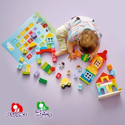 LEGO DUPLO Classic Alphabet Town 10935 - jouet éducatif pour tout-petits de 18 mois et plus, apprenez les couleurs, les lettres et les formes avec de