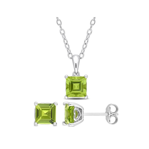 GEM AND HARMONY  3.60 Carat (Ctw) Square Peridot Solitaire Earrings And Pendant Set In Sterling In Silver