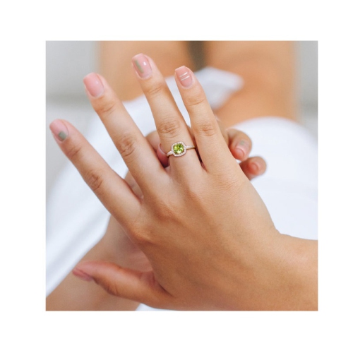 7/8 Carat Peridot Halo Ring in 10K Yellow Gold with Accent Diamonds