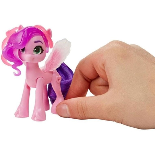 My Little Pony : Faites de votre Mark Toy Cutie Mark Magic Princess Pipp Petals - poney Hoof to Heart de 3 po avec accessoires surprise, 5 ans et plus