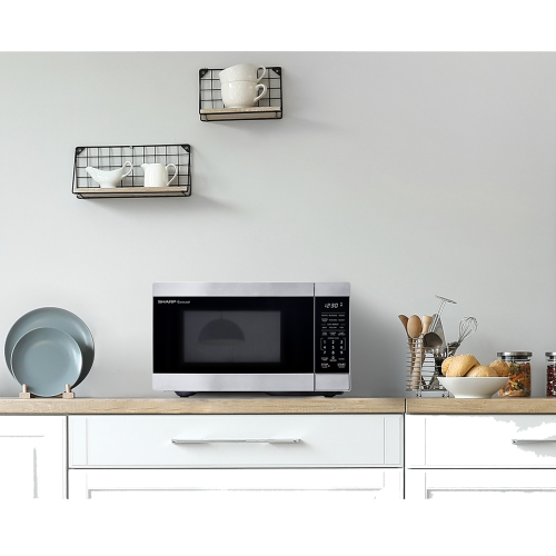 Four à micro-ondes 0,9 pi³ DE Sharp Four à micro-ondes de comptoir Carousel MD de 900&nbsp;W