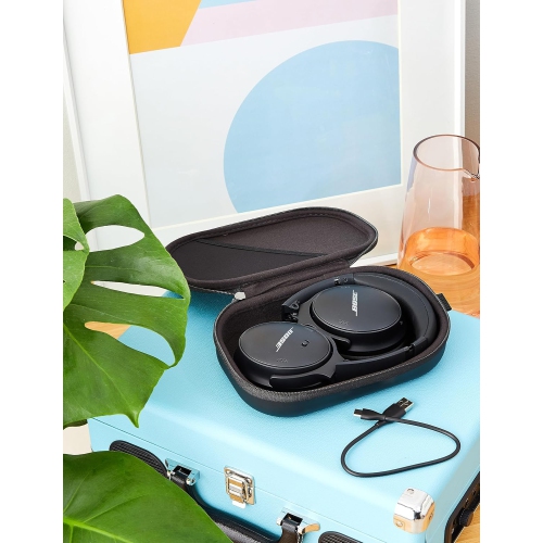 Casque d'écoute Bluetooth sans fil à suppression du bruit QuietComfort 45 de Bose avec microphone pour les appels téléphoniques – Triple noir