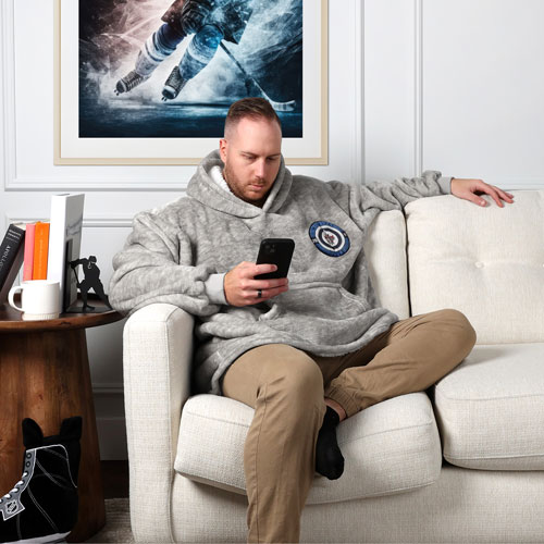 NHL Game Time Hooded Blanket - 31.5" x 44" - Winnipeg Jets