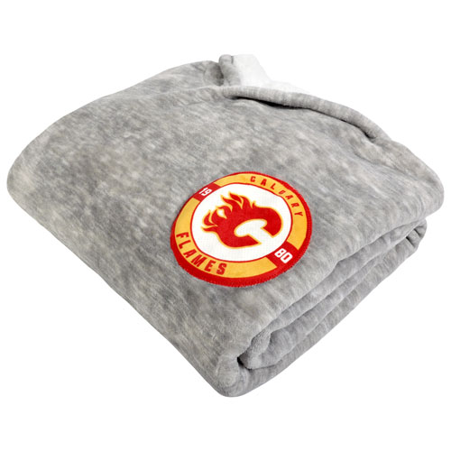 NHL Game Time Hooded Blanket - 31.5" x 44" - Calgary Flames