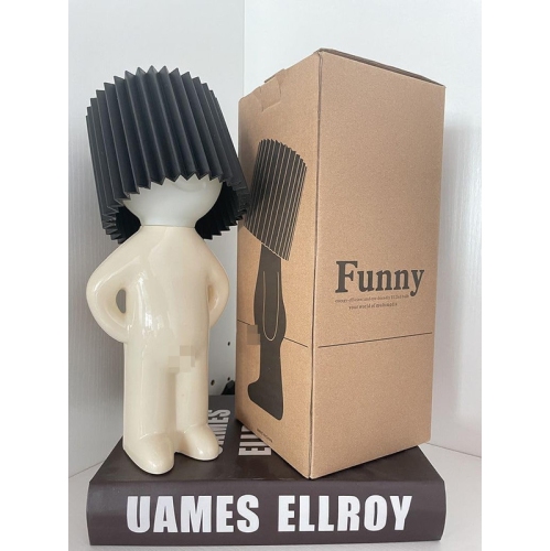 Turn Switch ON,Bedside Desk Table Lamp Men Boyfriend Christmas Valentines Day Gifts for Him/Her Novelty Funny Gag Funny Shy Little Boy Creative Small