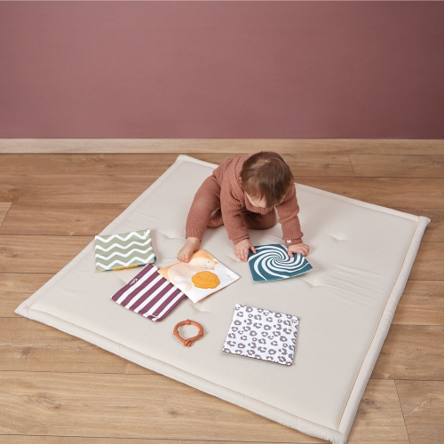 Kaloo My Sensory Awakening Cards