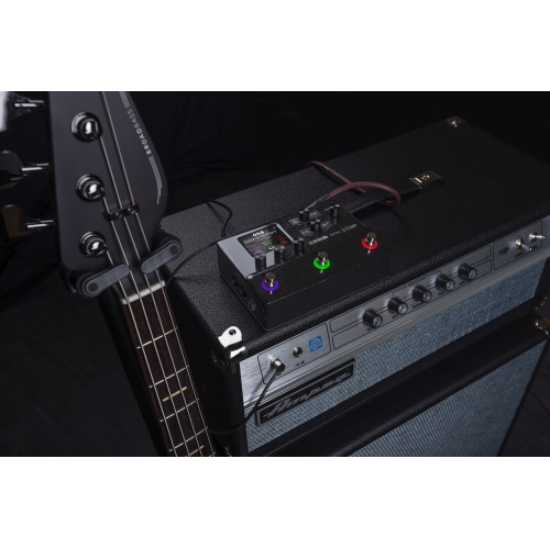 Line 6 HX Stomp - Compact Amp and Multi-Effects Processor