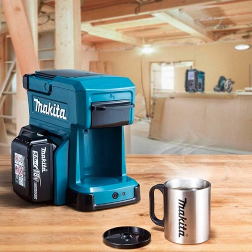 Cafetière sans fil au lithium-ion 18&nbsp;V LXT/12&nbsp;V MAX CXT MD de Makita DCM501Z, outil seulement