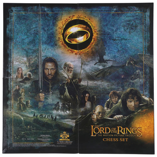 The Noble Collection: The Lord of the Rings - Battle for Middle-Earth Chess Set