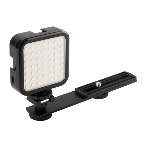 Lampe vidéo DEL Mini 49 d'Ultimaxx - USB/batterie au lithium-ion rechargeable intégrée