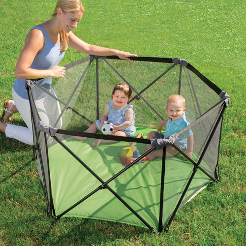 Ingenuity Summer Pop 'n Play Portable Play Yard - Multi-Colour