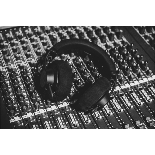 AIAIAI TMA-2 Studio Wireless+ Over Ear Ultra Low Latency Studio Monitor Modular Headphones, Black