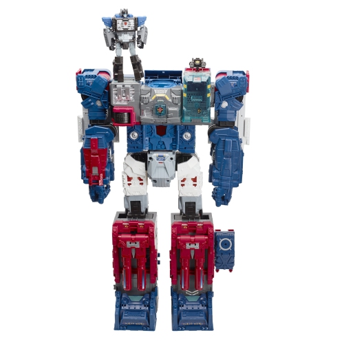 TRANSFORMERS Generations Fortress Maximus Figure