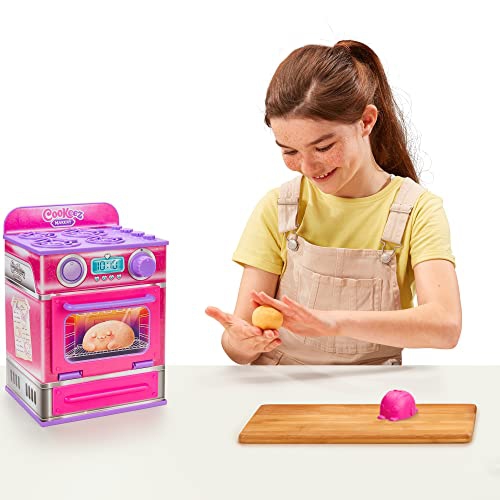 Cookeez Makery Oven Playset Cinnamon